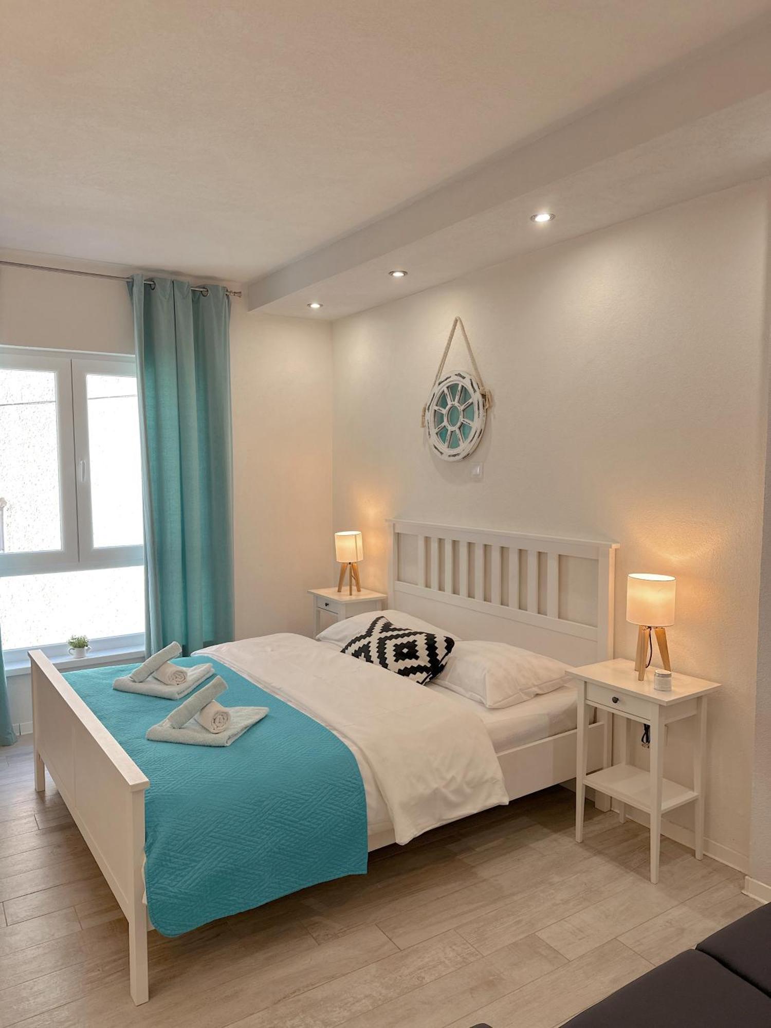 Anamari Apartments Zadar Exteriör bild